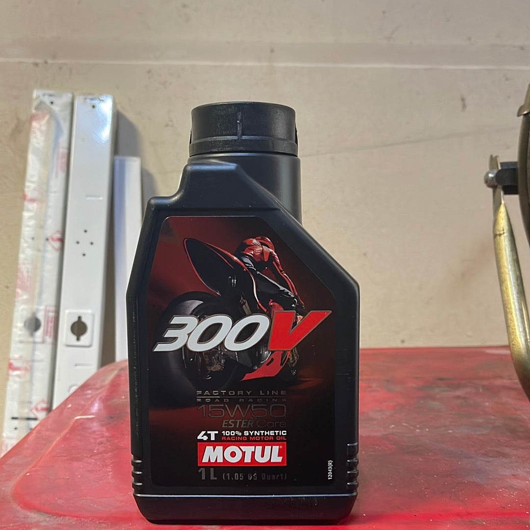 Motul 300v 15w50